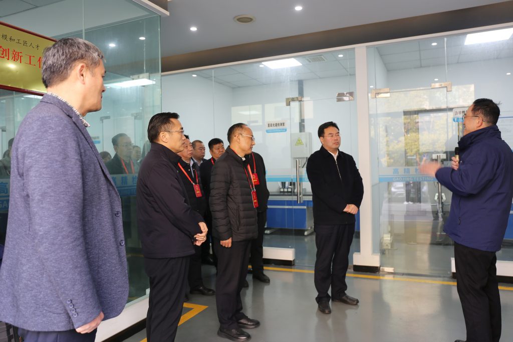 uwin电竞通用行业大宗贸易综合服务网页标准配置图片