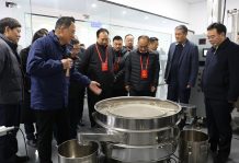 驻卫辉新乡市人大代表莅临uwin电竞视察工作